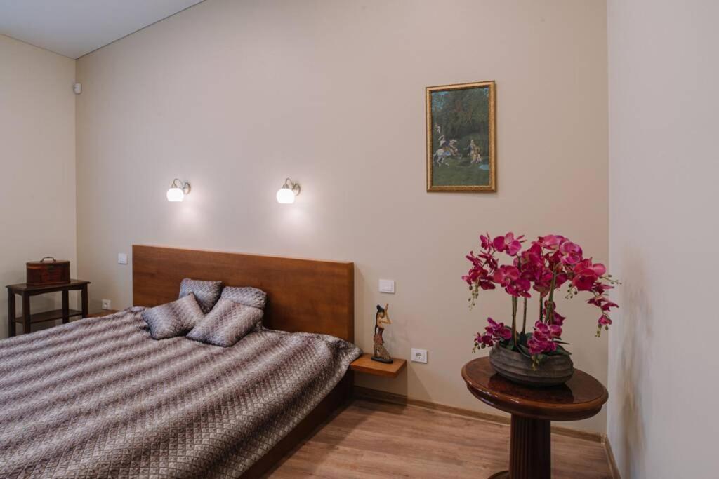 Spacious Kreves Apartment By Polo Apartments Kaunas Kültér fotó